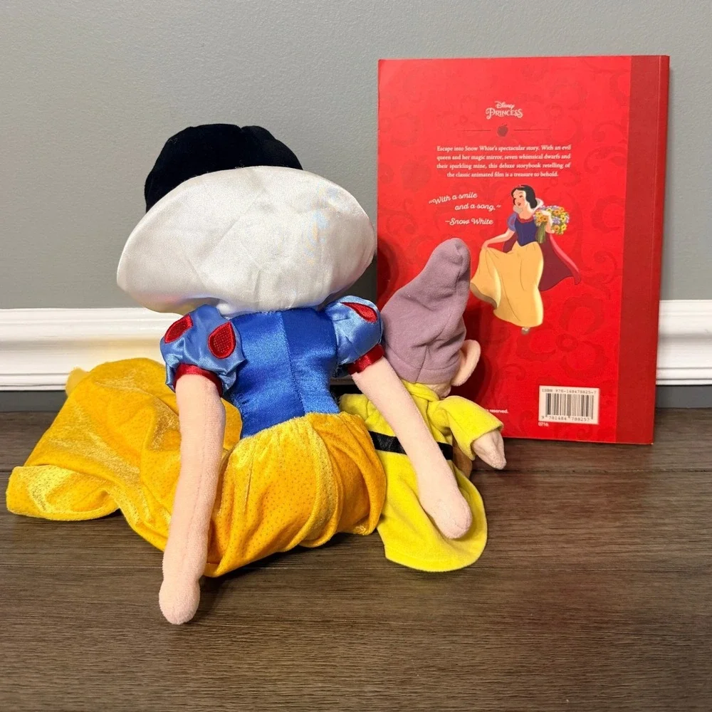 Disney Princess Snow White Plush 18